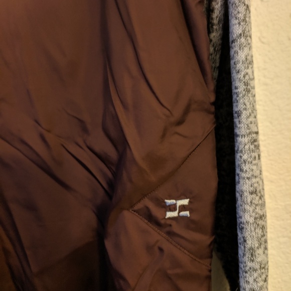 All around jacket - Picture 3 of 6